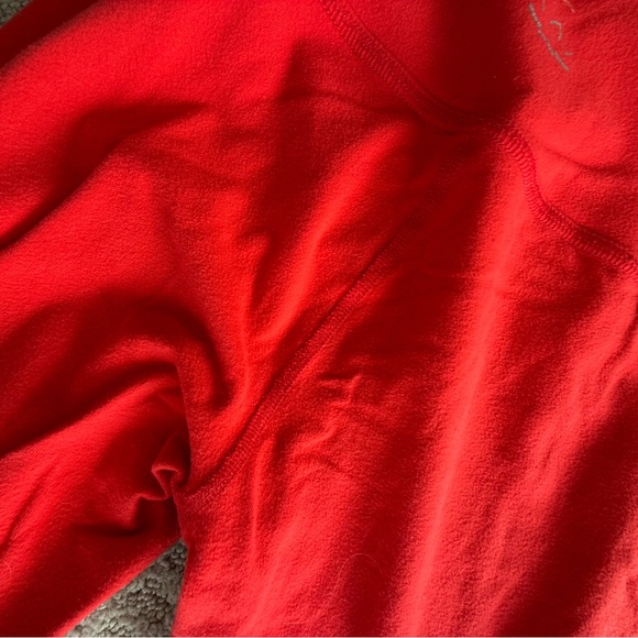 Beyond Yoga Vibrant Red Leggings - Picture 4 of 8